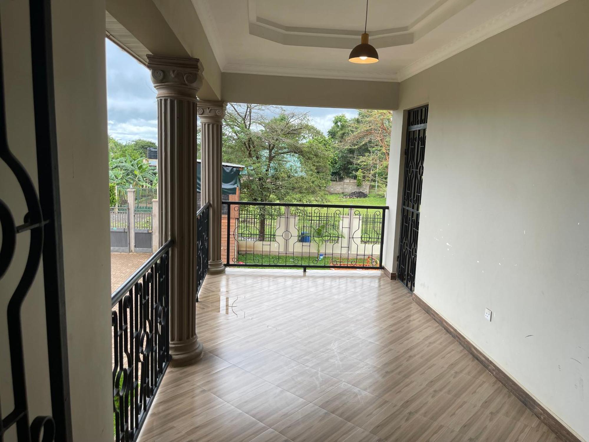 The Golden Suite Apartment أروشا المظهر الخارجي الصورة